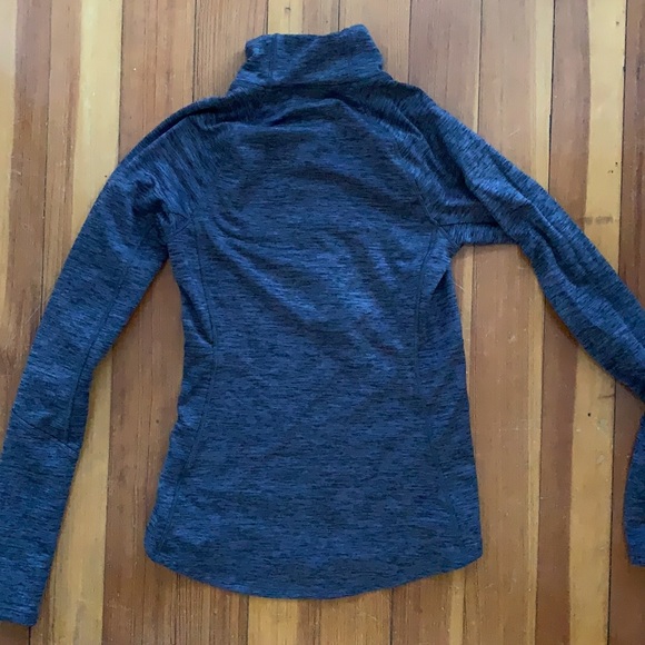 Active long sleeve - Picture 4 of 4